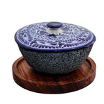 Haga clic o desplácese para acercar       Molcajete tazón de piedra volcánica de 21cm con tapa de talavera y base de madera parota